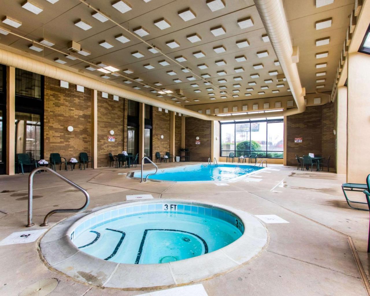 Americinn By Wyndham Memphis East Extérieur photo